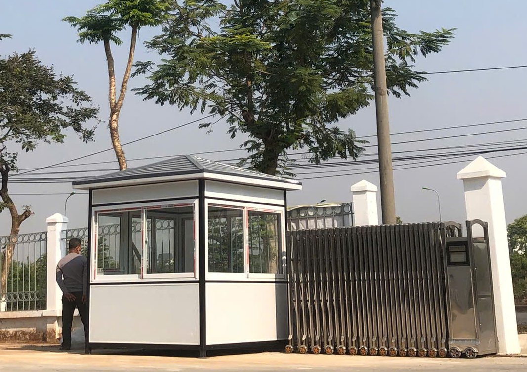 Bốt gác bảo vệ giá rẻ sử dụng khung thép và mái đúc từ composite cao cấp